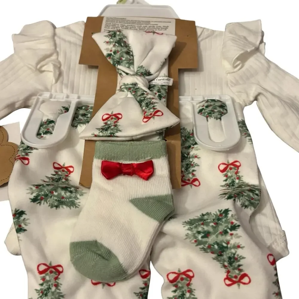 4 pc NWT 3M Christmas outfit by Baby Essentials